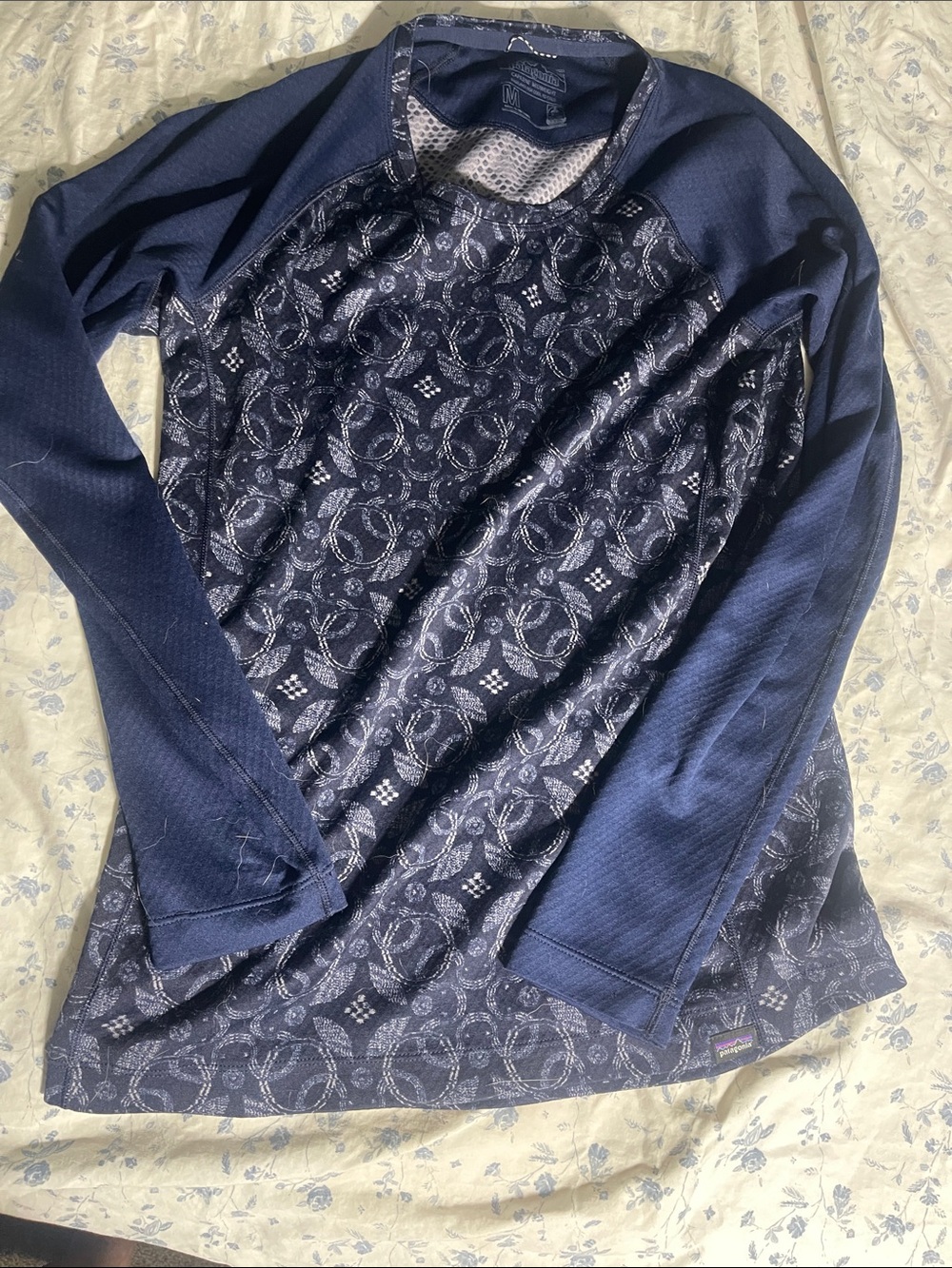 Patagonia Navy Patterned Crewneck Women's Top